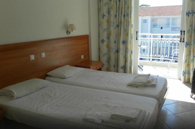 Meridien Beach Hotell Argassi Exteriör bild